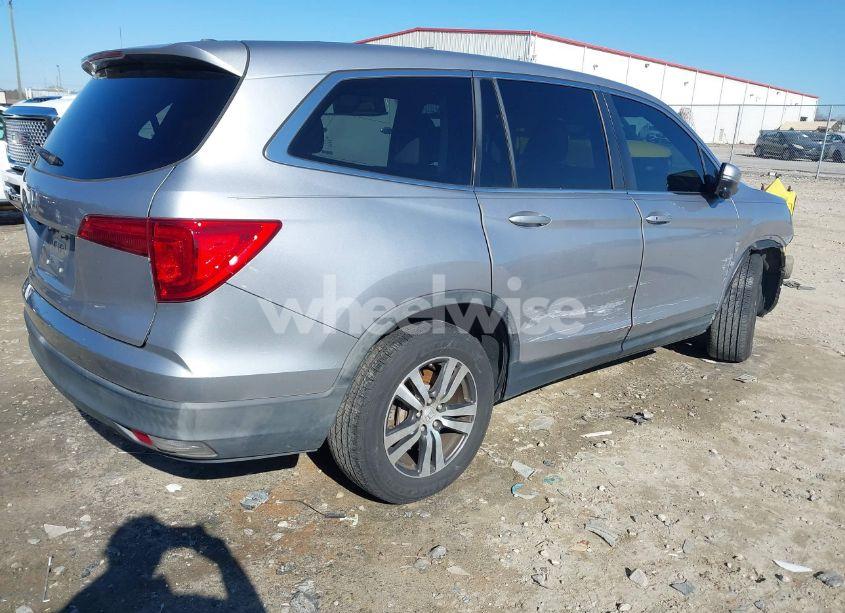 Photo 4 of 2016 Honda Pilot EX-L (VIN 5FNYF5H86GB019592)