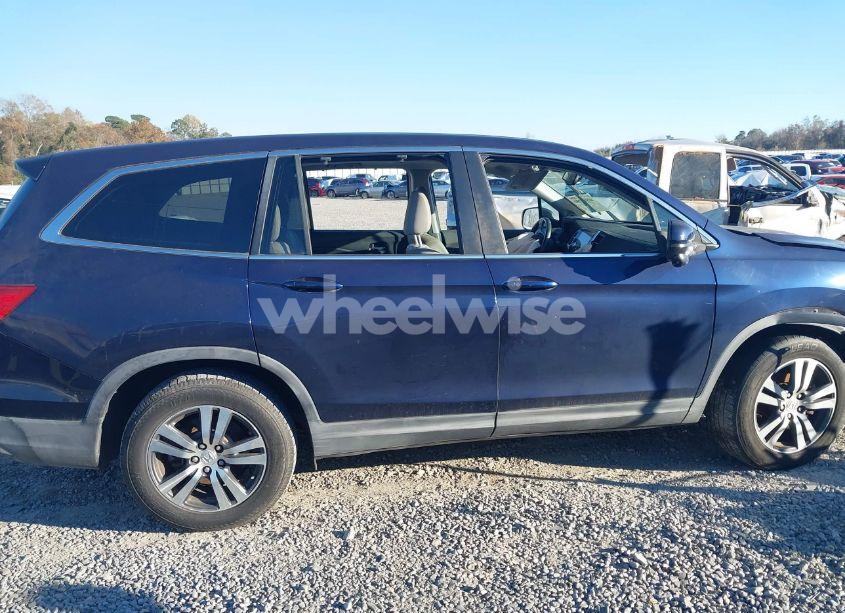 Photo 13 of 2016 Honda Pilot EX-L (VIN 5FNYF5H88GB002986)