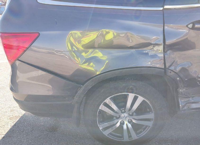 Photo 17 of 2017 Honda Pilot EX-L (VIN 5FNYF5H88HB034161)