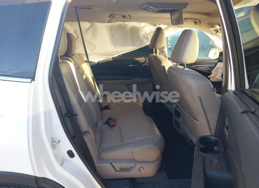 Photo 8 of 2016 Honda Pilot EX-L (VIN 5FNYF5H89GB032028)