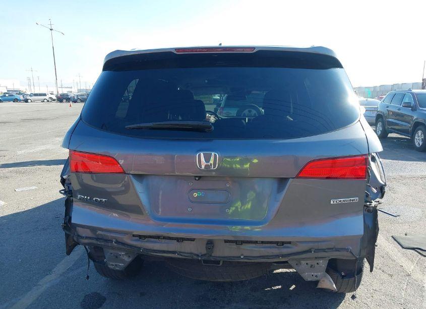 Photo 17 of 2016 Honda Pilot TOURING (VIN 5FNYF5H90GB027373)