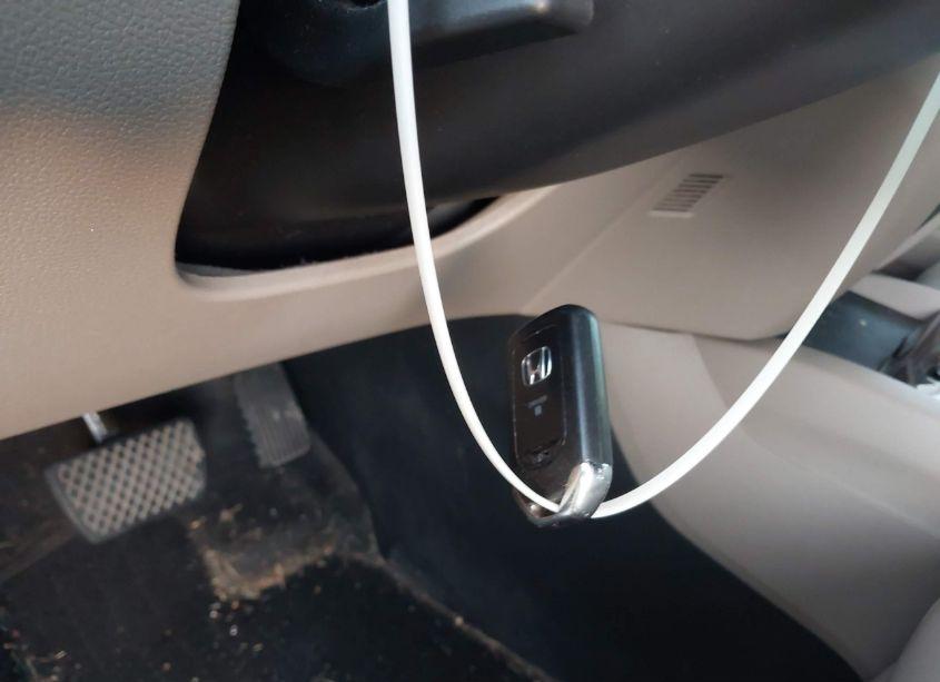 Photo 11 of 2016 Honda Pilot TOURING (VIN 5FNYF5H90GB038552)