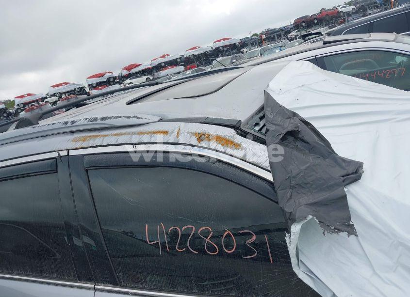 Photo 17 of 2021 Honda Pilot 2WD TOURING 8 PASSENGER (VIN 5FNYF5H90MB011492)