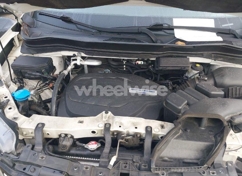 Photo 10 of 2017 Honda Pilot TOURING (VIN 5FNYF5H92HB026422)