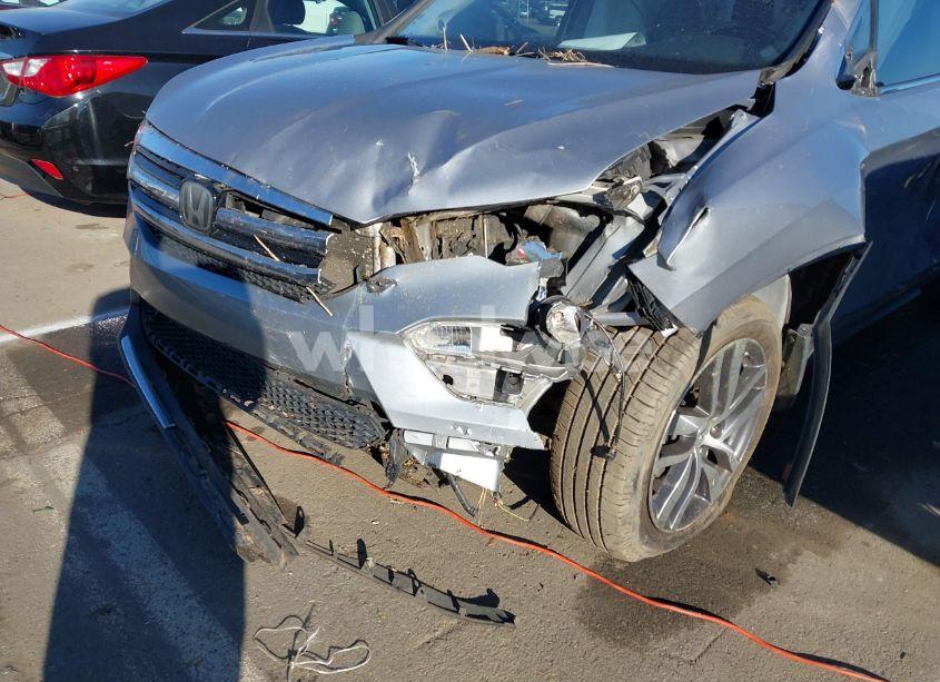 Photo 6 of 2017 Honda Pilot TOURING (VIN 5FNYF5H92HB030390)