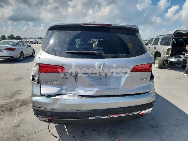 2018 HONDA PILOT TOURING N/A (VIN 5FNYF5H92JB006113) main photo