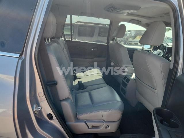Photo 11 of 2018 HONDA PILOT TOURING N/A (VIN 5FNYF5H92JB006113)