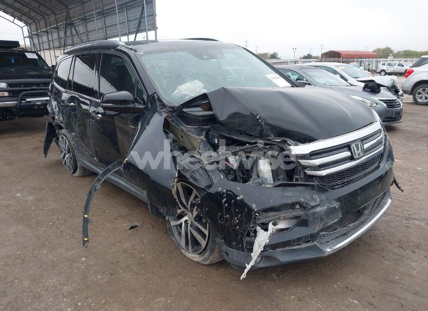 2016 Honda Pilot TOURING (VIN 5FNYF5H93GB005898) main photo