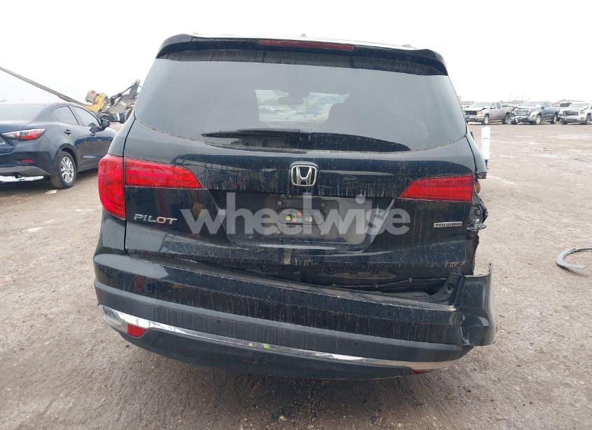 Photo 17 of 2016 Honda Pilot TOURING (VIN 5FNYF5H93GB005898)