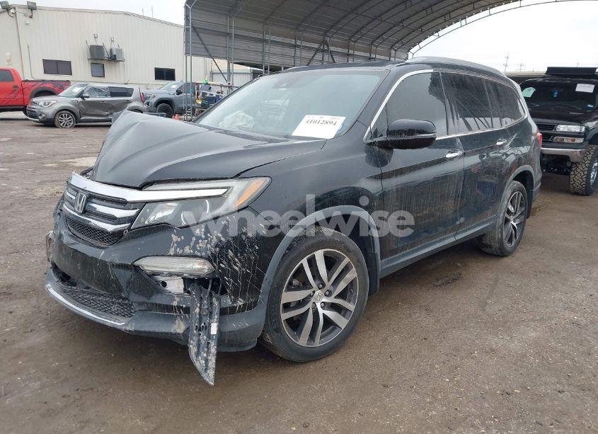 Photo 2 of 2016 Honda Pilot TOURING (VIN 5FNYF5H93GB005898)