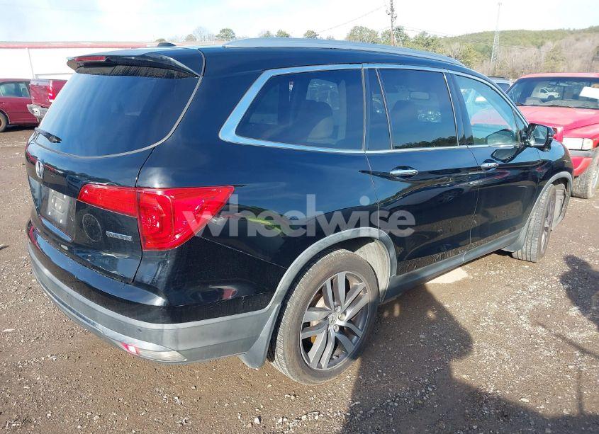Photo 4 of 2016 Honda Pilot TOURING (VIN 5FNYF5H93GB031210)