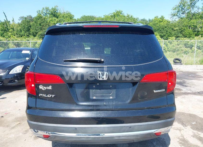 Photo 16 of 2016 Honda Pilot TOURING (VIN 5FNYF5H93GB054678)