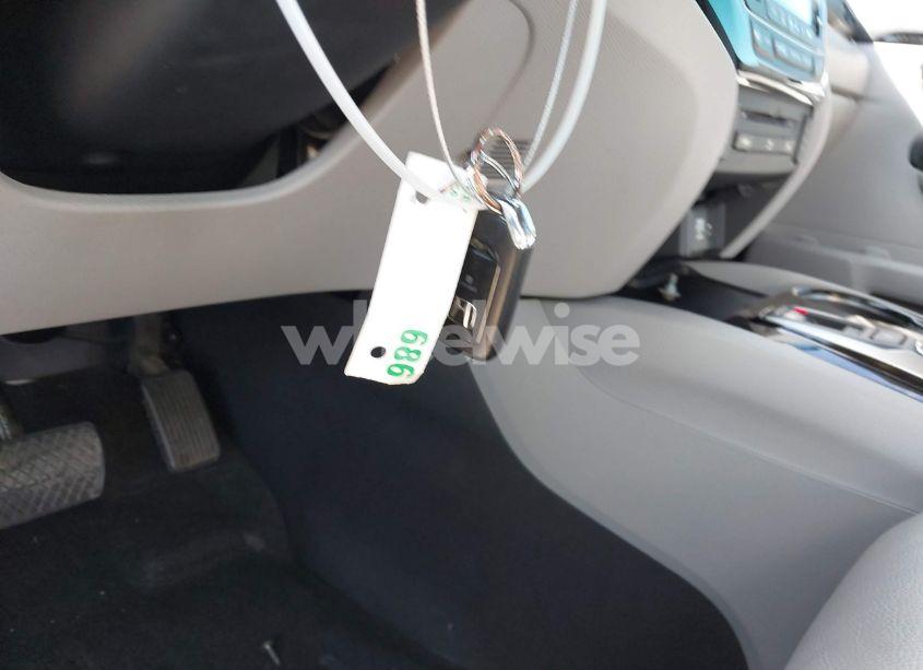 Photo 11 of 2017 Honda Pilot TOURING (VIN 5FNYF5H93HB008088)