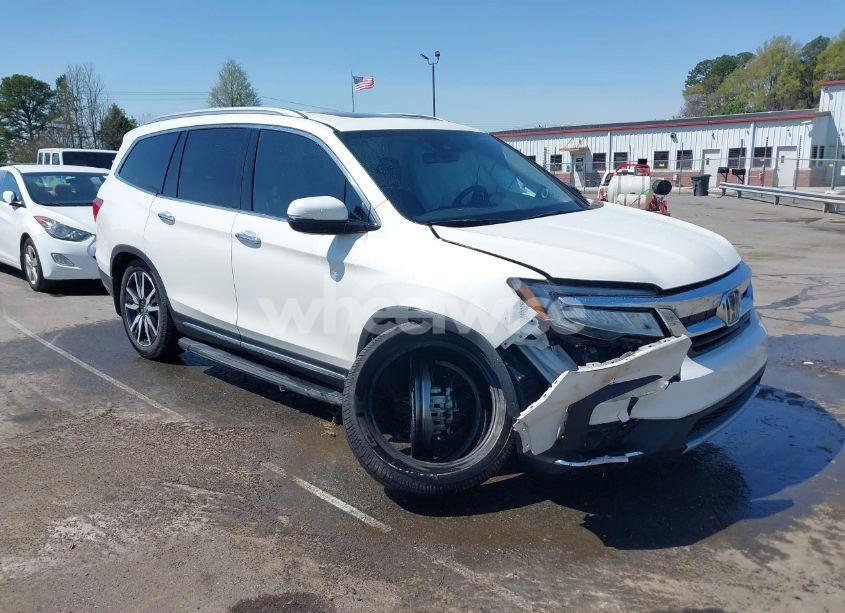 2019 Honda Pilot TOURING (VIN 5FNYF5H93KB021978) main photo