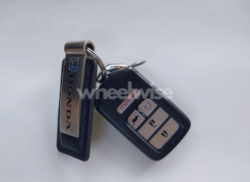 Photo 11 of 2019 Honda Pilot TOURING (VIN 5FNYF5H93KB021978)