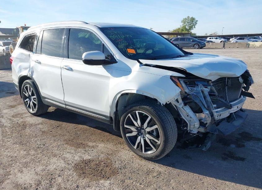 2020 Honda Pilot 2WD TOURING 8 PASSENGER (VIN 5FNYF5H93LB009587) main photo