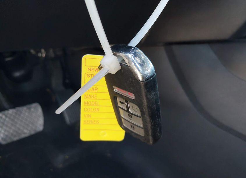 Photo 11 of 2020 Honda Pilot 2WD TOURING 8 PASSENGER (VIN 5FNYF5H93LB009587)