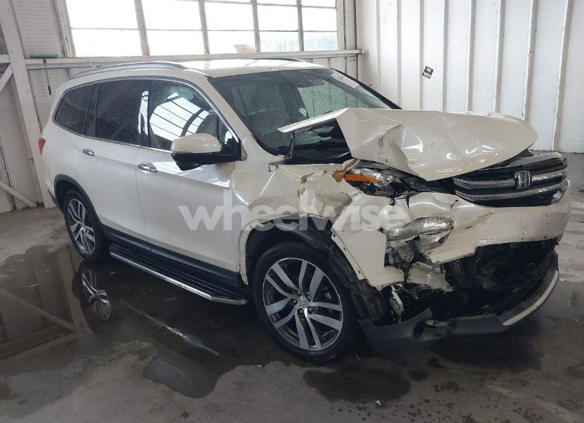 2016 Honda Pilot TOURING (VIN 5FNYF5H94GB023522) main photo