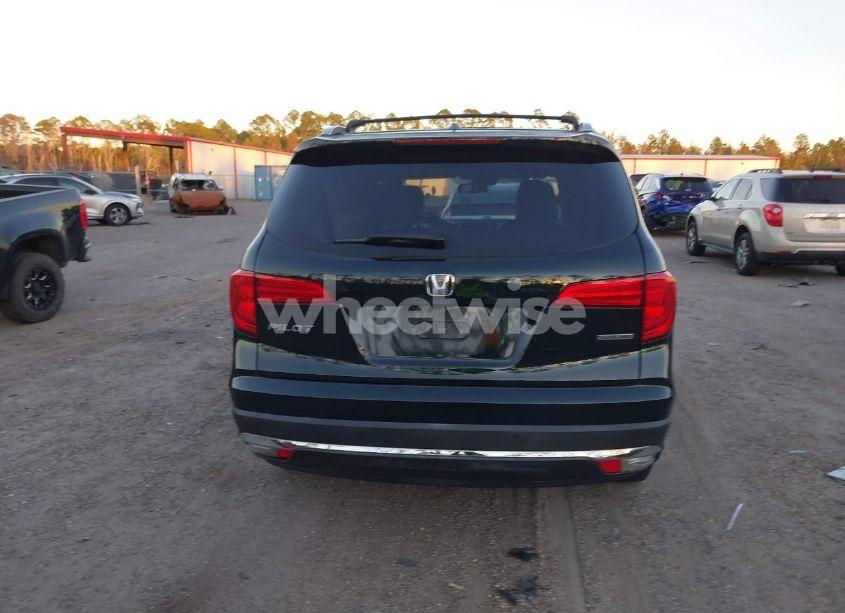 Photo 16 of 2016 Honda Pilot TOURING (VIN 5FNYF5H94GB041356)