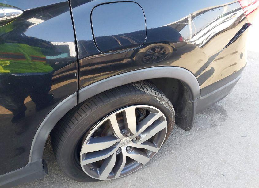 Photo 19 of 2016 Honda Pilot TOURING (VIN 5FNYF5H95GB005885)