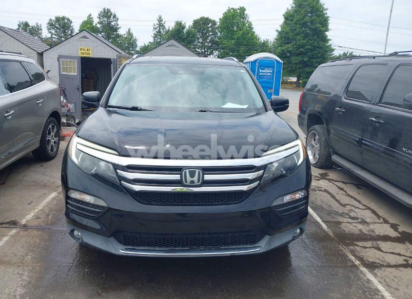 Photo 12 of 2016 Honda Pilot TOURING (VIN 5FNYF5H95GB013971)