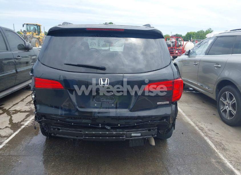 Photo 16 of 2016 Honda Pilot TOURING (VIN 5FNYF5H95GB013971)