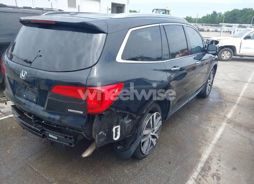Photo 4 of 2016 Honda Pilot TOURING (VIN 5FNYF5H95GB013971)