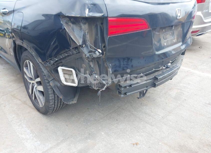 Photo 6 of 2016 Honda Pilot TOURING (VIN 5FNYF5H95GB013971)