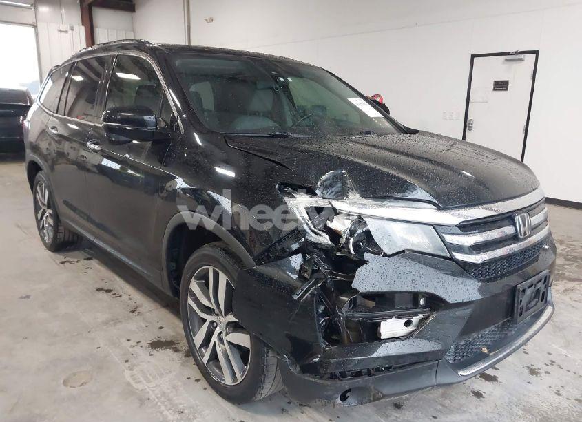 2016 Honda Pilot TOURING (VIN 5FNYF5H95GB053323) main photo