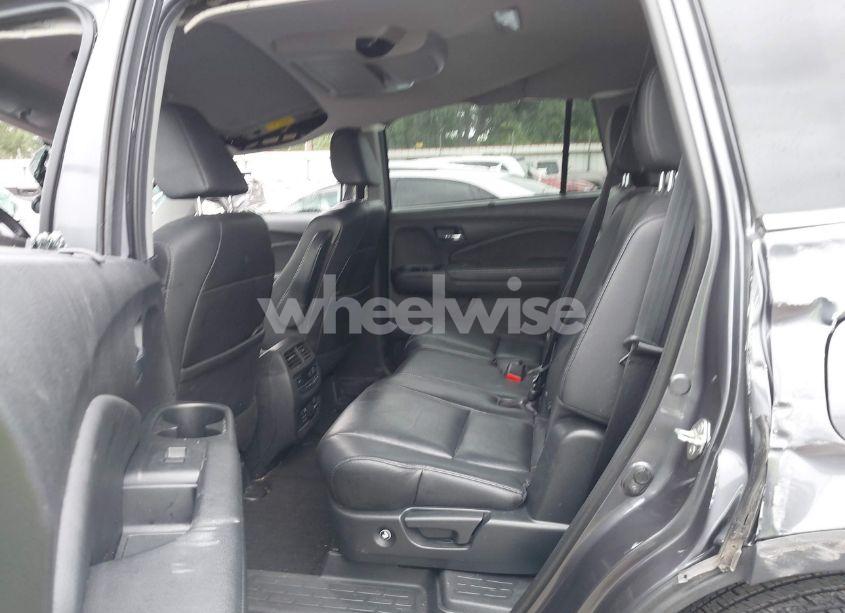 Photo 8 of 2019 Honda Pilot TOURING (VIN 5FNYF5H95KB033615)