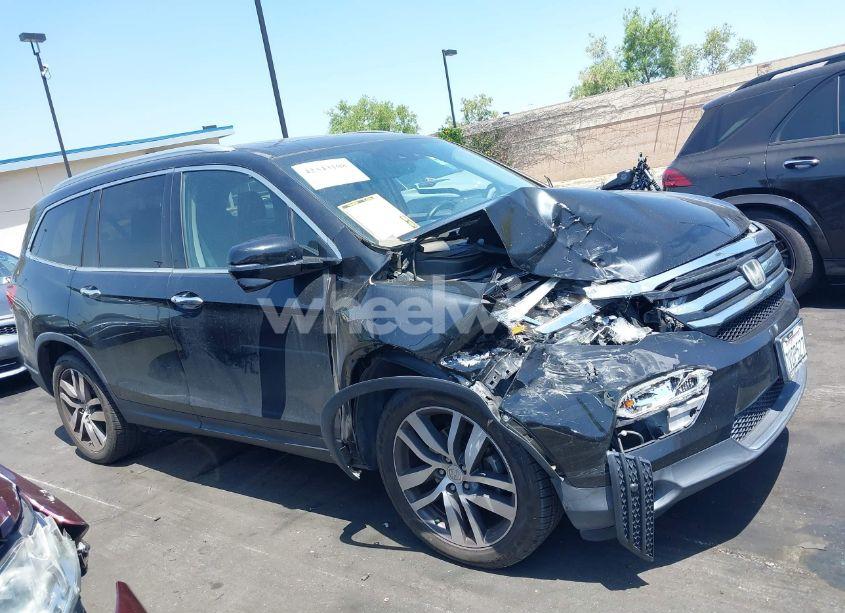Photo 13 of 2016 Honda Pilot TOURING (VIN 5FNYF5H97GB055929)