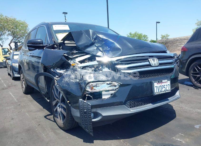 Photo 6 of 2016 Honda Pilot TOURING (VIN 5FNYF5H97GB055929)