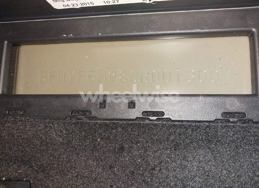 Photo 9 of 2016 Honda Pilot TOURING (VIN 5FNYF5H98GB001300)