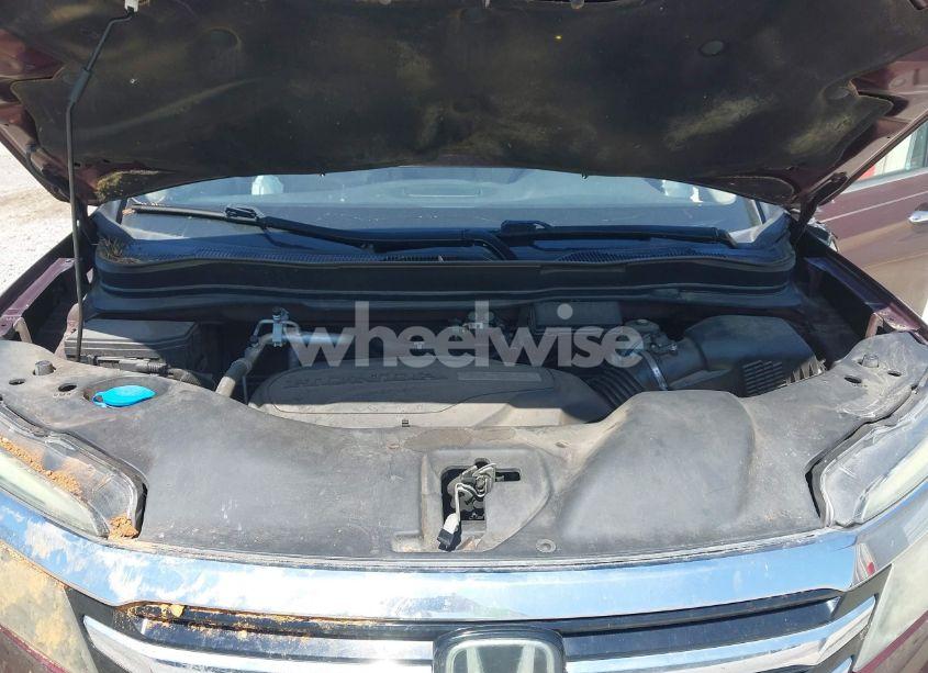 Photo 10 of 2016 Honda Pilot TOURING (VIN 5FNYF5H98GB004732)