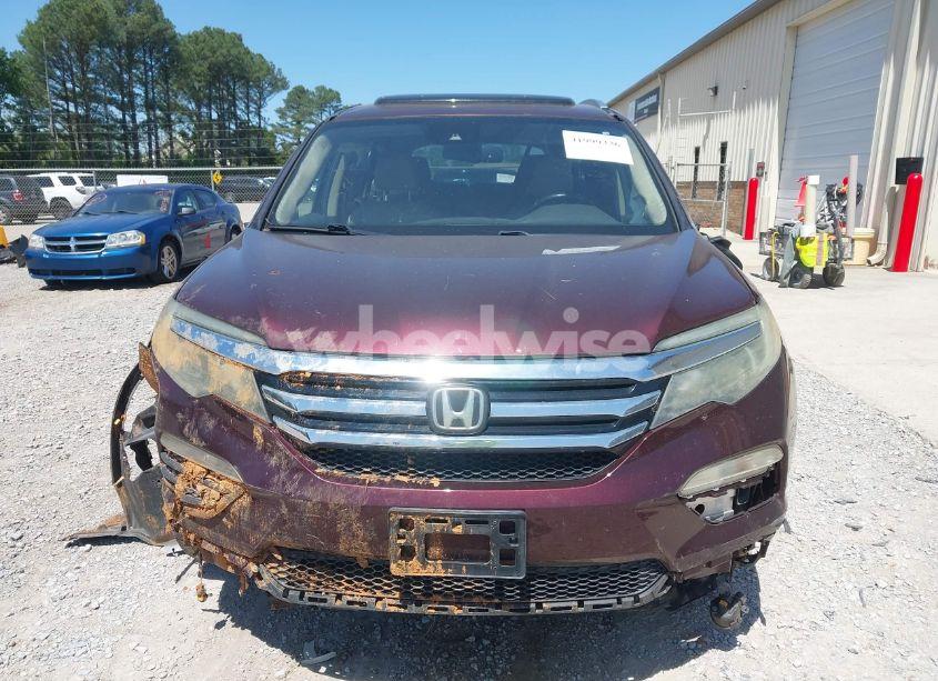 Photo 13 of 2016 Honda Pilot TOURING (VIN 5FNYF5H98GB004732)