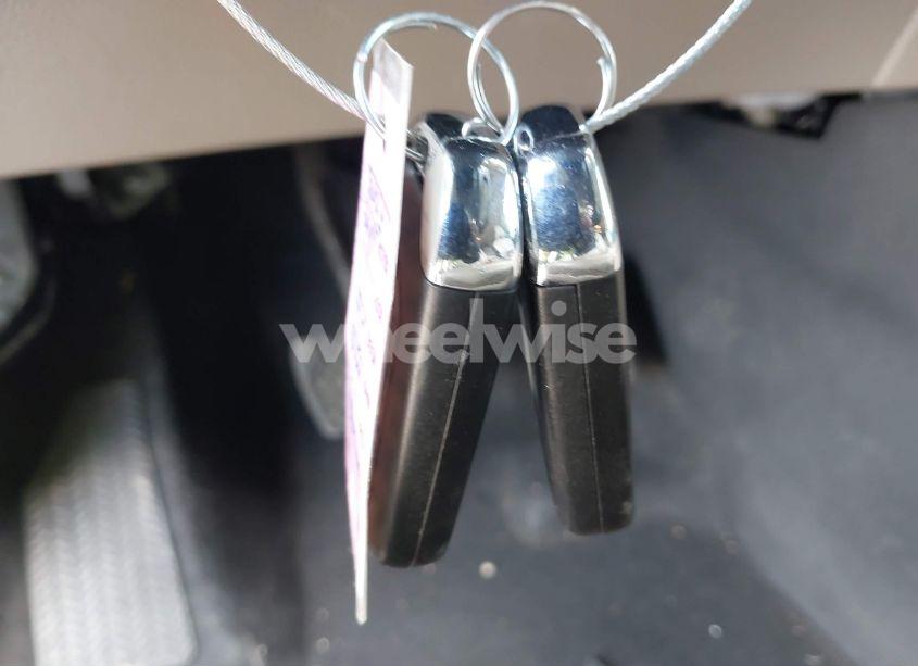 Photo 11 of 2017 Honda Pilot (VIN 5FNYF5H98HB029647)