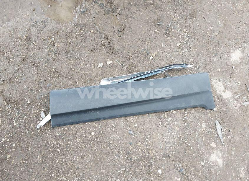 Photo 12 of 2017 Honda Pilot (VIN 5FNYF5H98HB029647)