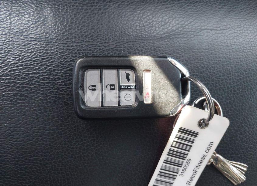 Photo 11 of 2017 Honda Pilot TOURING (VIN 5FNYF5H98HB029812)