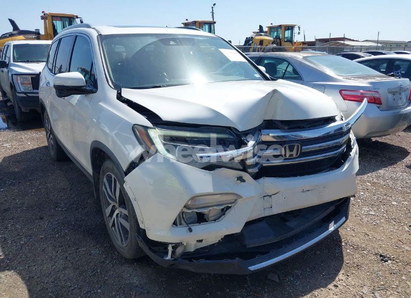 2016 Honda Pilot TOURING (VIN 5FNYF5H99GB014167) main photo
