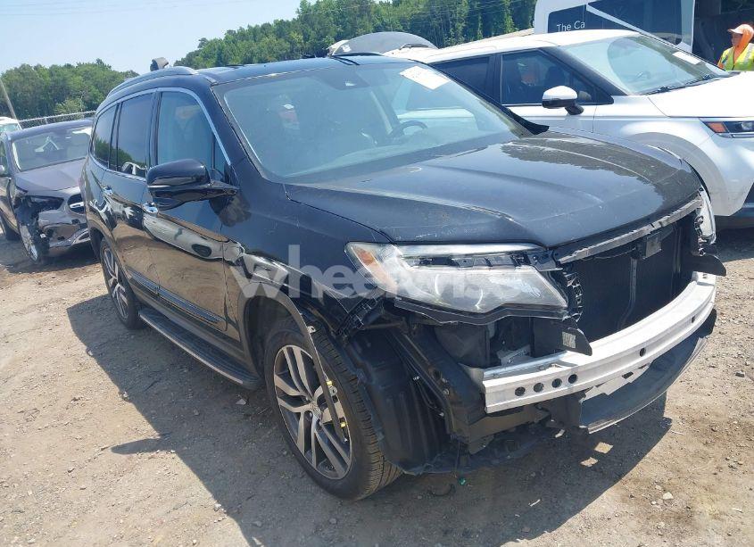 2016 Honda Pilot TOURING (VIN 5FNYF5H99GB026352) main photo