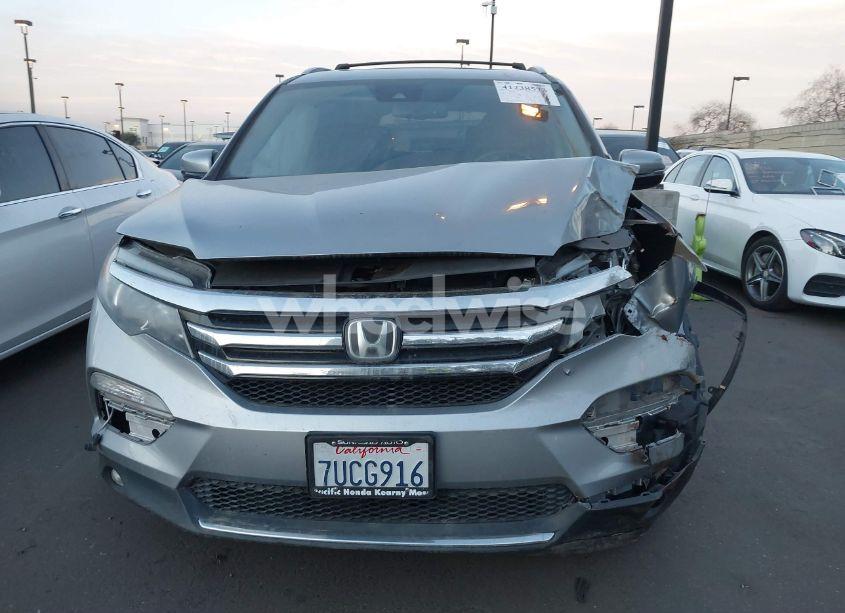 Photo 13 of 2016 Honda Pilot TOURING (VIN 5FNYF5H99GB031082)