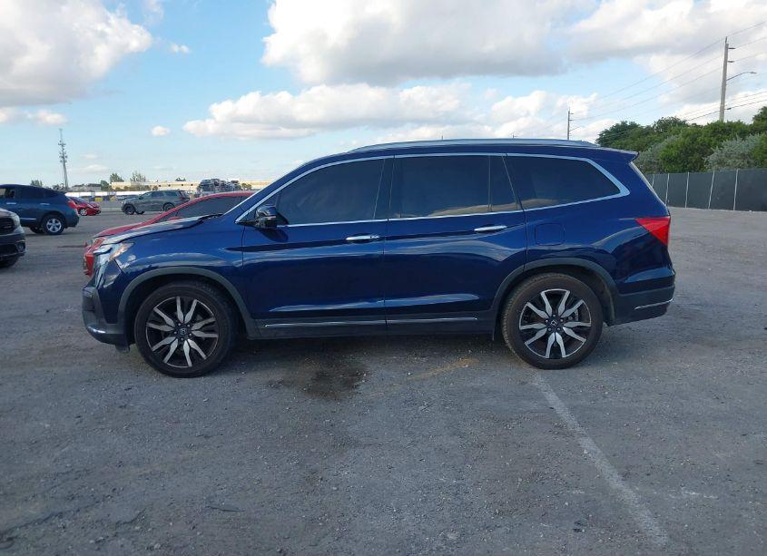 Photo 14 of 2019 Honda Pilot TOURING (VIN 5FNYF5H99KB043645)