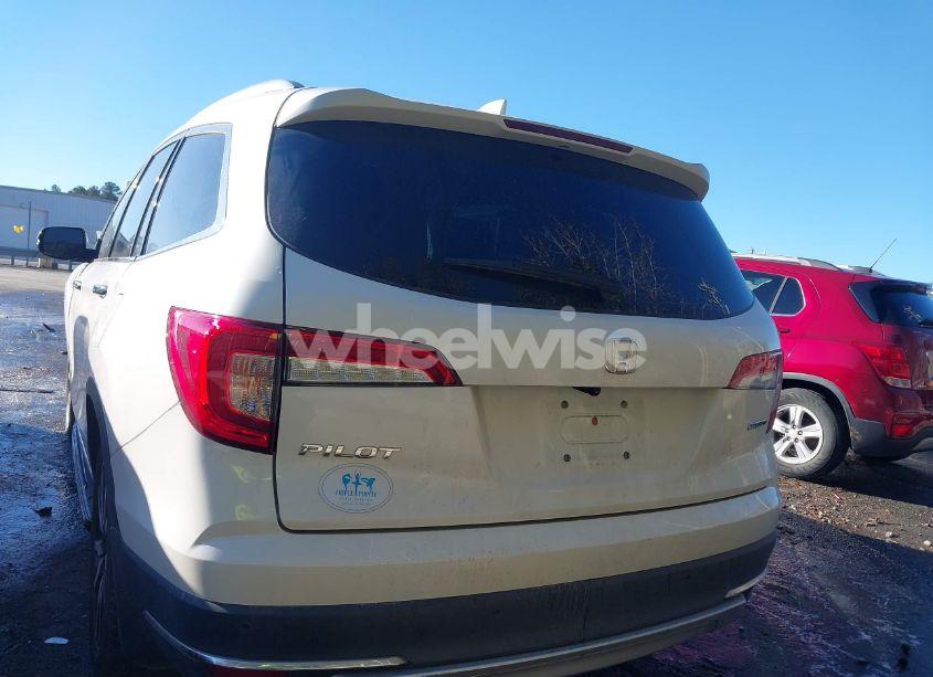 Photo 16 of 2019 Honda Pilot TOURING (VIN 5FNYF5H9XKB030645)
