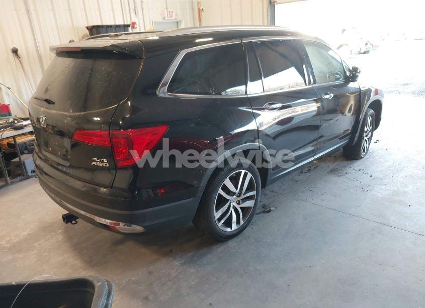 Photo 4 of 2017 Honda Pilot ELITE (VIN 5FNYF6H00HB065940)
