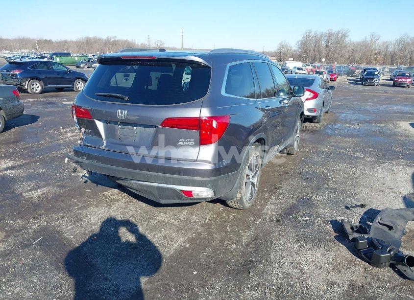 Photo 4 of 2018 Honda Pilot ELITE (VIN 5FNYF6H00JB044074)