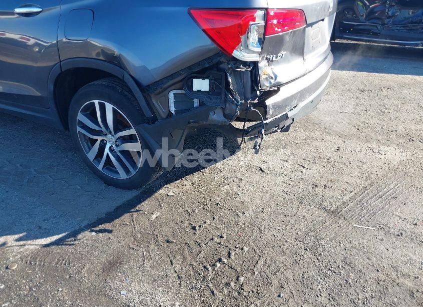 Photo 6 of 2018 Honda Pilot ELITE (VIN 5FNYF6H00JB044074)