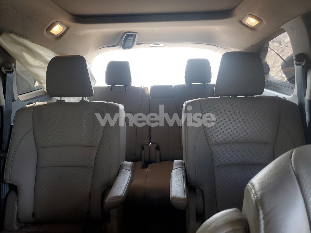 Photo 10 of 2019 HONDA PILOT ELITE (VIN 5FNYF6H00KB092840)