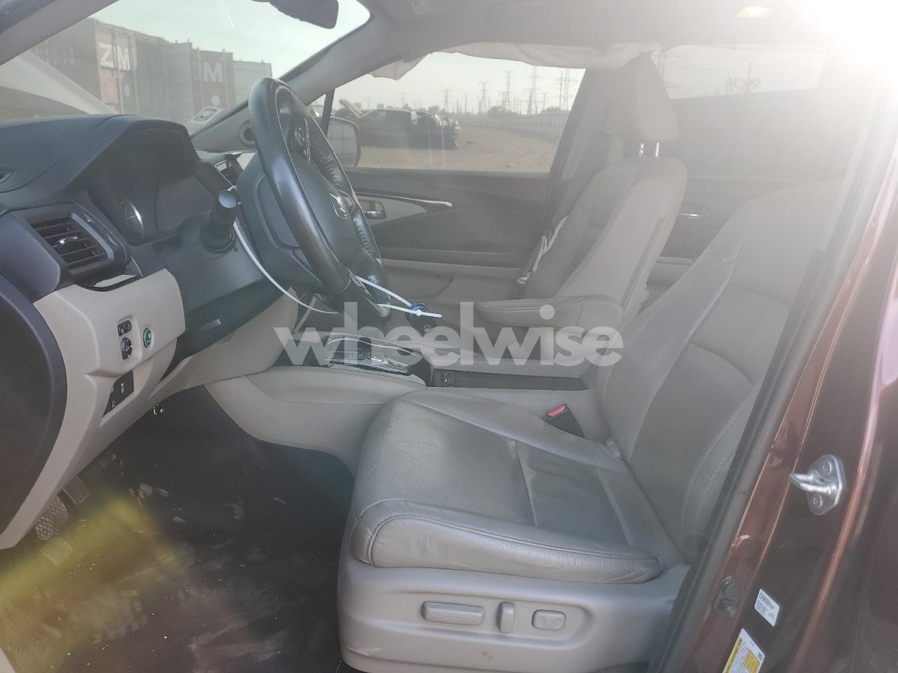 Photo 7 of 2019 HONDA PILOT ELITE (VIN 5FNYF6H00KB092840)