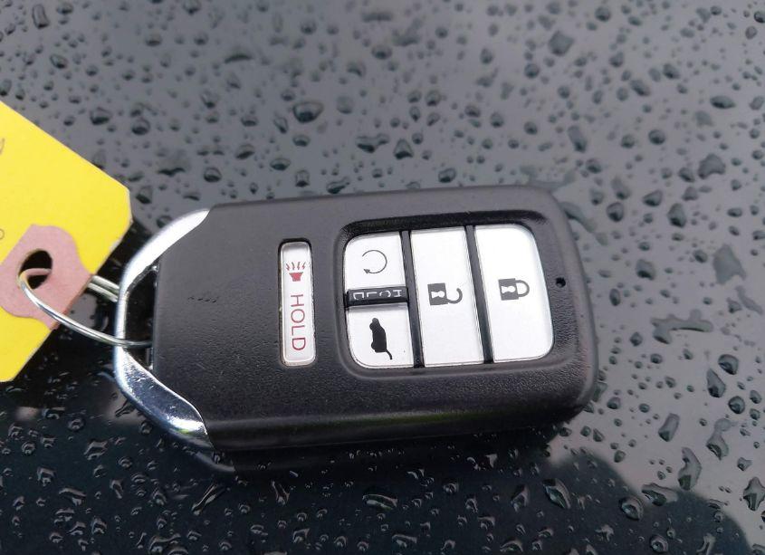 Photo 11 of 2016 Honda Pilot ELITE (VIN 5FNYF6H01GB058042)