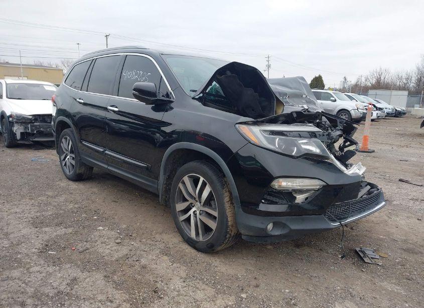 2017 Honda Pilot ELITE (VIN 5FNYF6H01HB015094) main photo